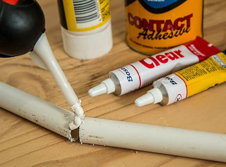 Let's Wood|Best Glue for Plastic: 6 types of glue work on Plastic in 2023 [Updated]